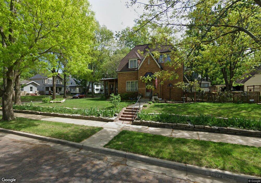 1301 SW 3rd St, Topeka, KS 66606 - photo 1