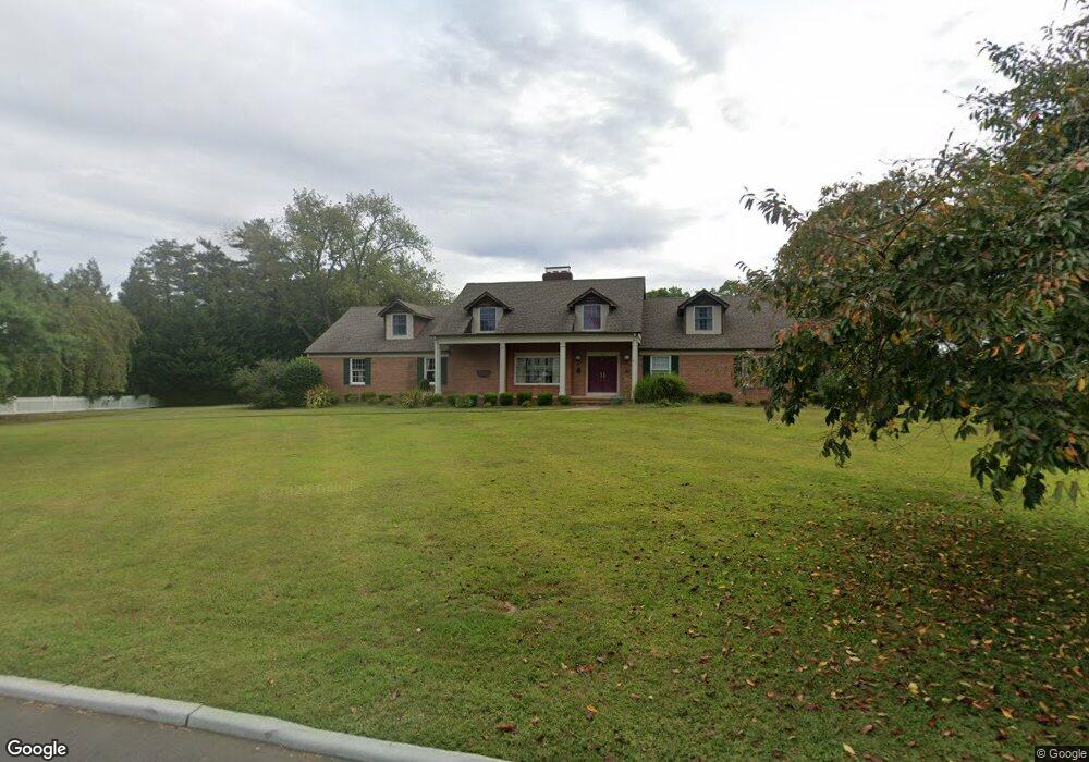 31 Riverside Dr, Rumson, NJ 07760 - photo 1