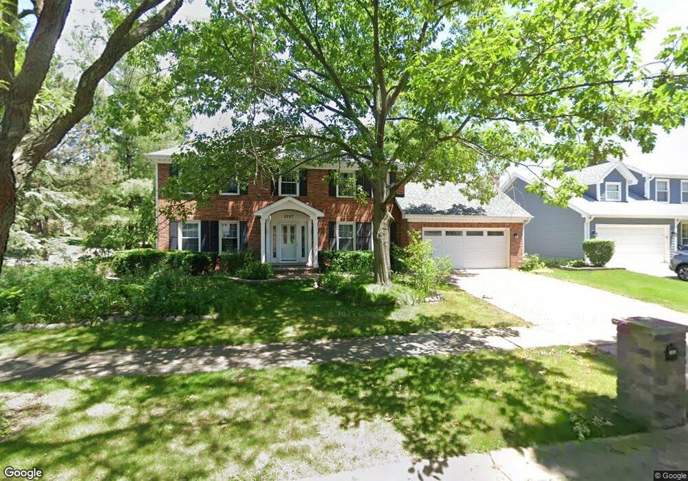 2287 University Dr, Naperville, IL 60565 - photo 1