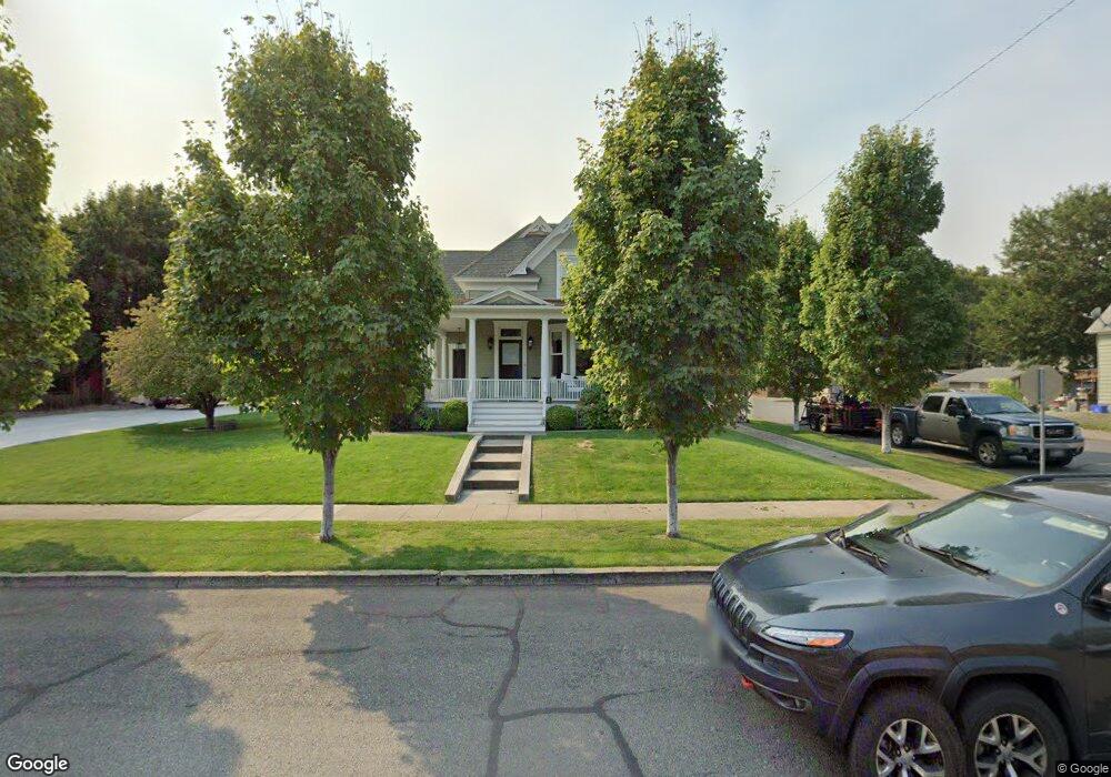 902 E 11th St, the Dalles, OR 97058 - photo 1