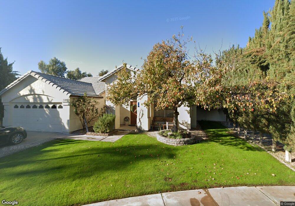 1204 N Cambridge Cir, Chandler, AZ 85225 - photo 1