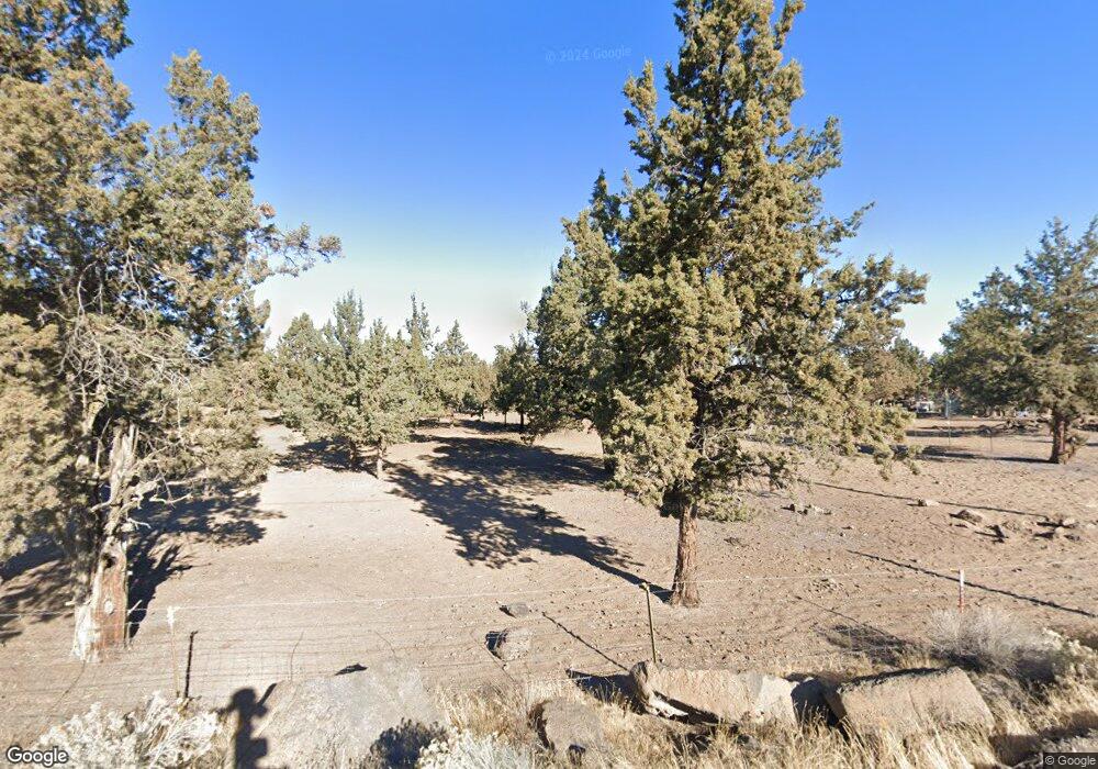 2827 NE Upas Ave, Redmond, OR 97756 - photo 1