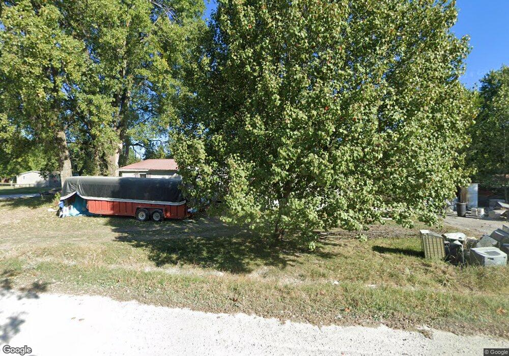 901 N Jerry St, Raymore, MO 64083 - photo 1