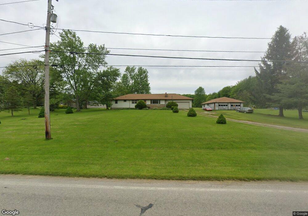 1208 E Jefferson St, Jefferson, OH 44047 - photo 1