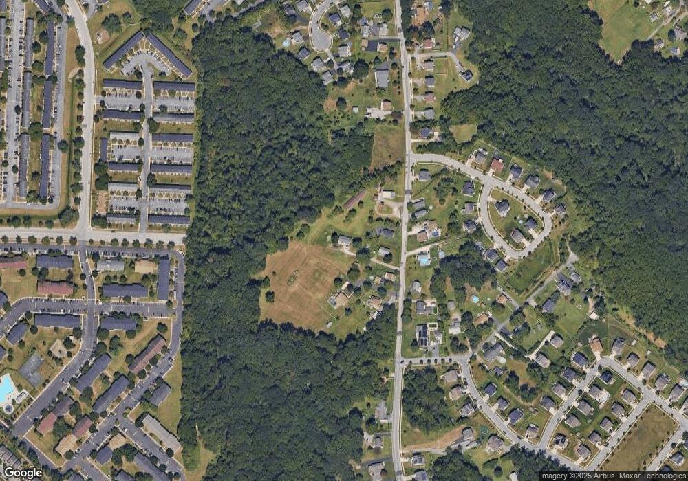 926 Wampler Rd, Middle River, MD 21220 - photo 1