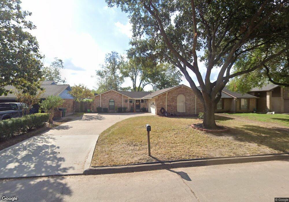 7111 Log Hollow Dr, Houston, TX 77040 - photo 1