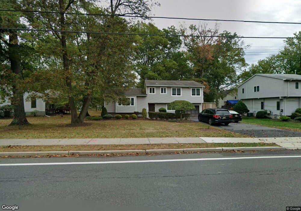 134 W Maple Ave, Monsey, NY 10952 - photo 1