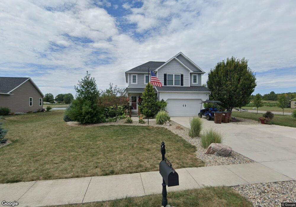 2625 Autumn Ridge Dr, Lima, OH 45801 - photo 1