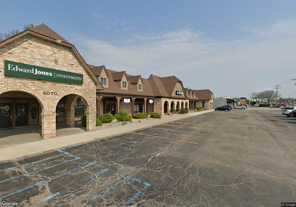 6070 Fenton Rd, Flint, MI 48507 - photo 1