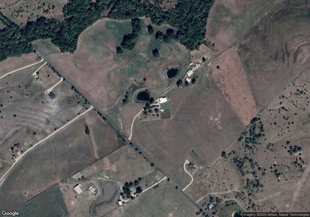 559 Lone Oak Rd, Ennis, TX 75119 - photo 1