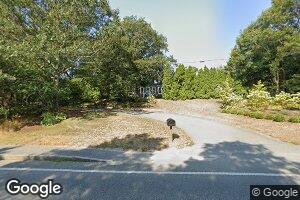 1749 Phinney's Ln, Barnstable, MA 02630