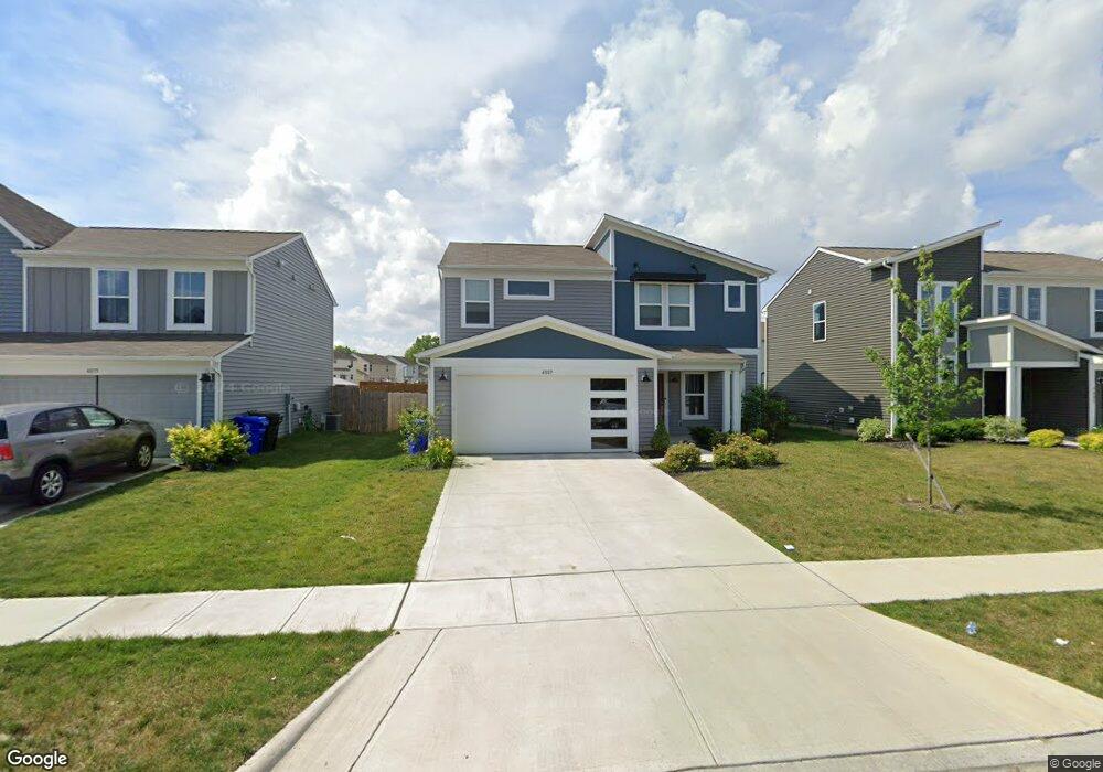 4895 Amber Crossing Rd, Columbus, OH 43232 - photo 1