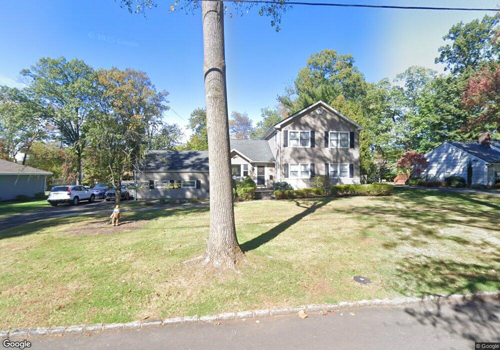 2001 Brookside Dr, Scotch Plains, NJ 07076 - photo 1