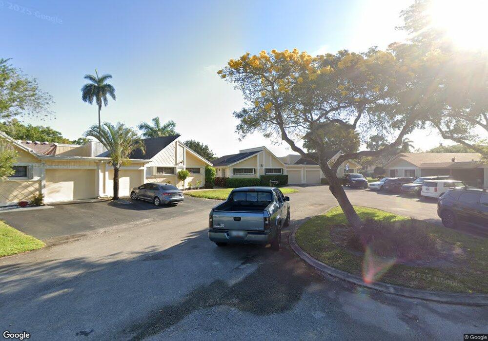 3636 E Forge Rd unit 12, Davie, FL 33328 - photo 1