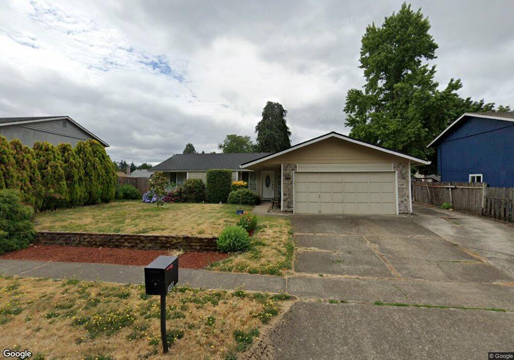 300 Foothills Dr, Newberg, OR 97132 - photo 1