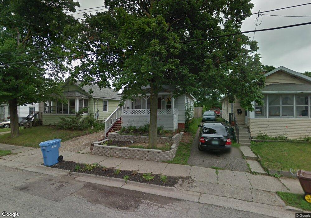 1029 Lathrop St, Lansing, MI 48912 - photo 1