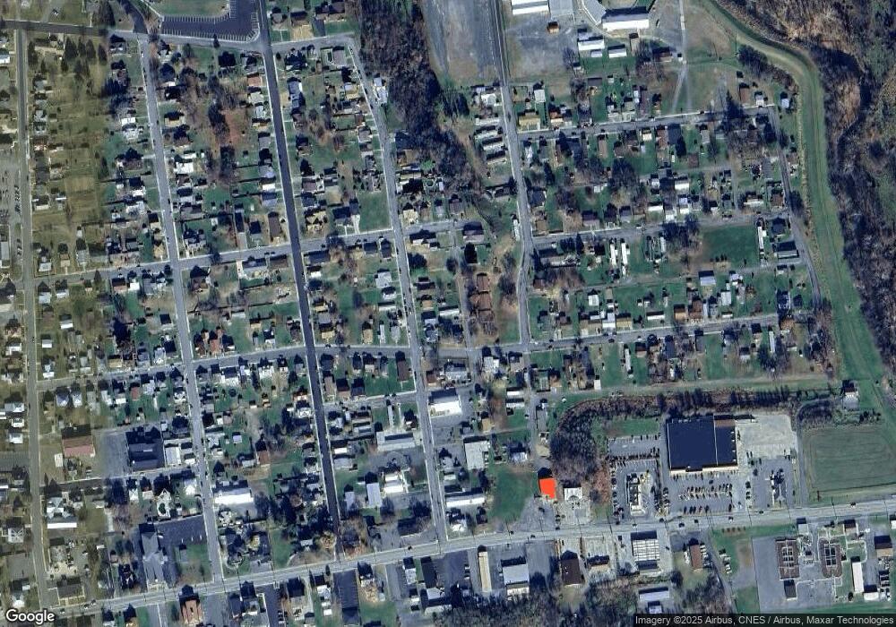 110 Short Ave, Petersburg, WV 26847 - photo 1