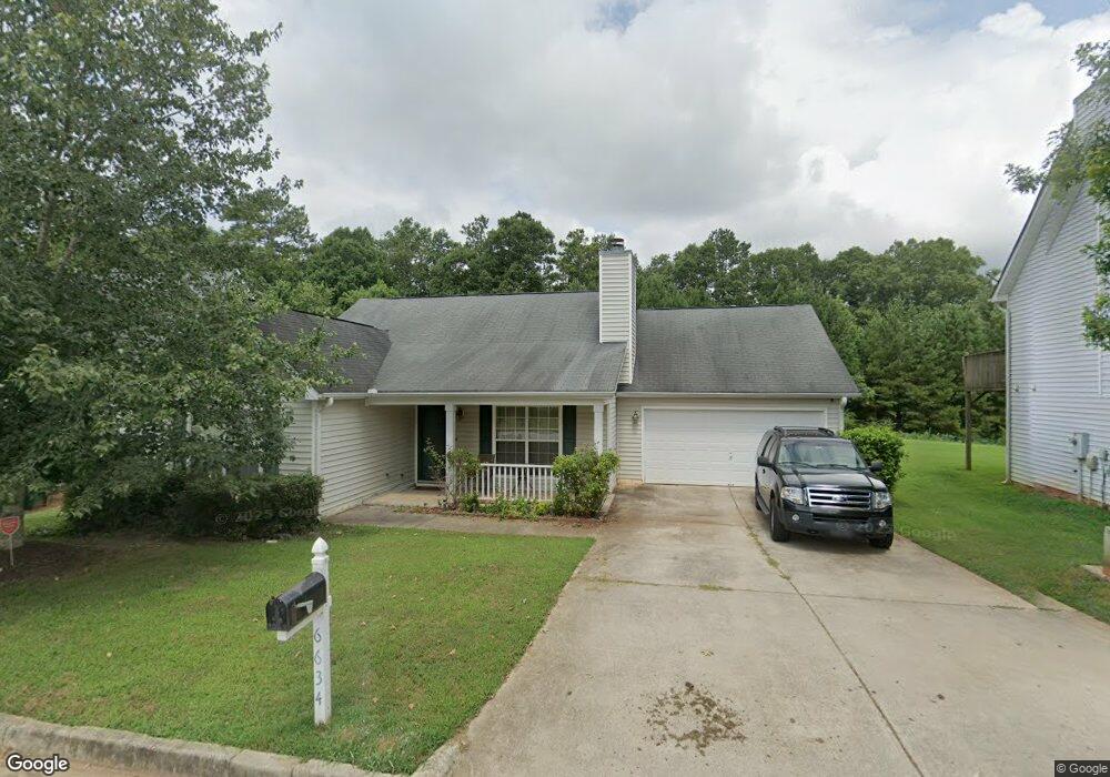 6634 Gina Agha Cir unit 2, Lithonia, GA 30038 - photo 1