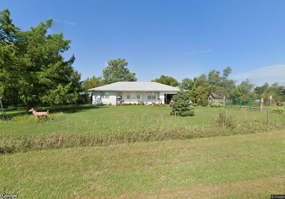 13885 V4 Rd, Hoyt, KS 66440 - photo 1