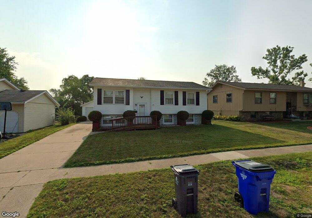 4626 Pineview Dr NE, Cedar Rapids, IA 52402 - photo 1