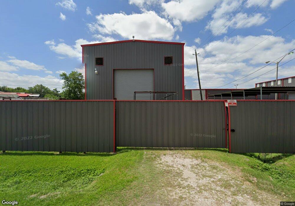 2330 Trenton Rd, Houston, TX 77093 - photo 1