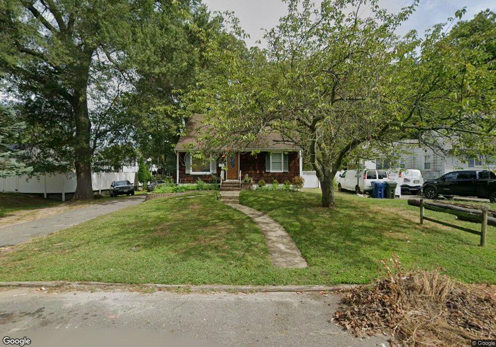 201 Oakhurst Rd, Oakhurst, NJ 07755 - photo 1