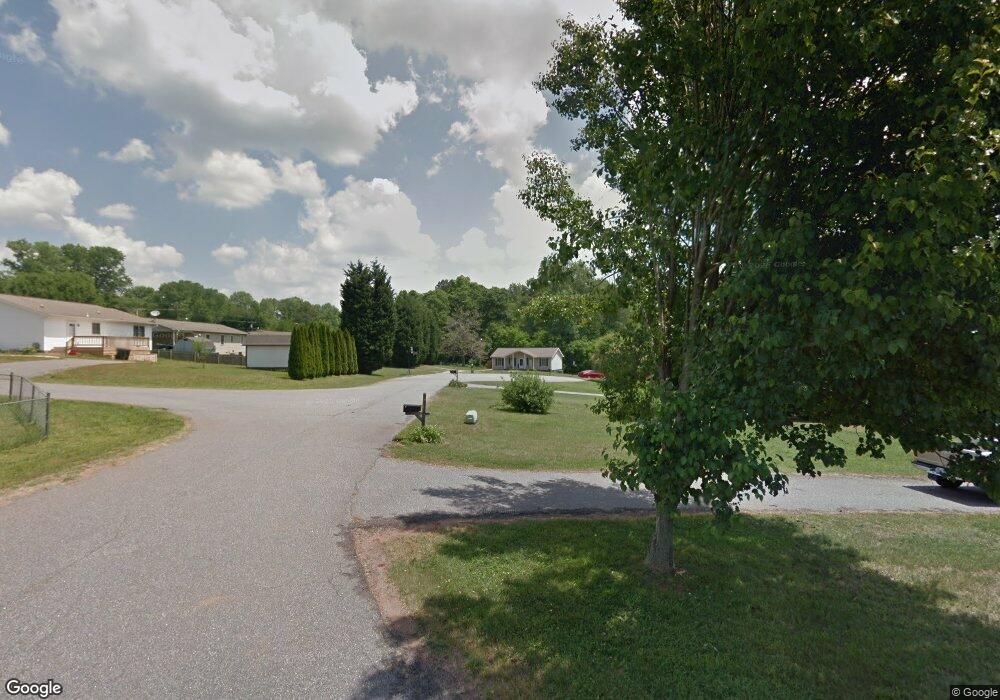 112 Creek Bottom Ln, Statesville, NC 28625 - photo 1