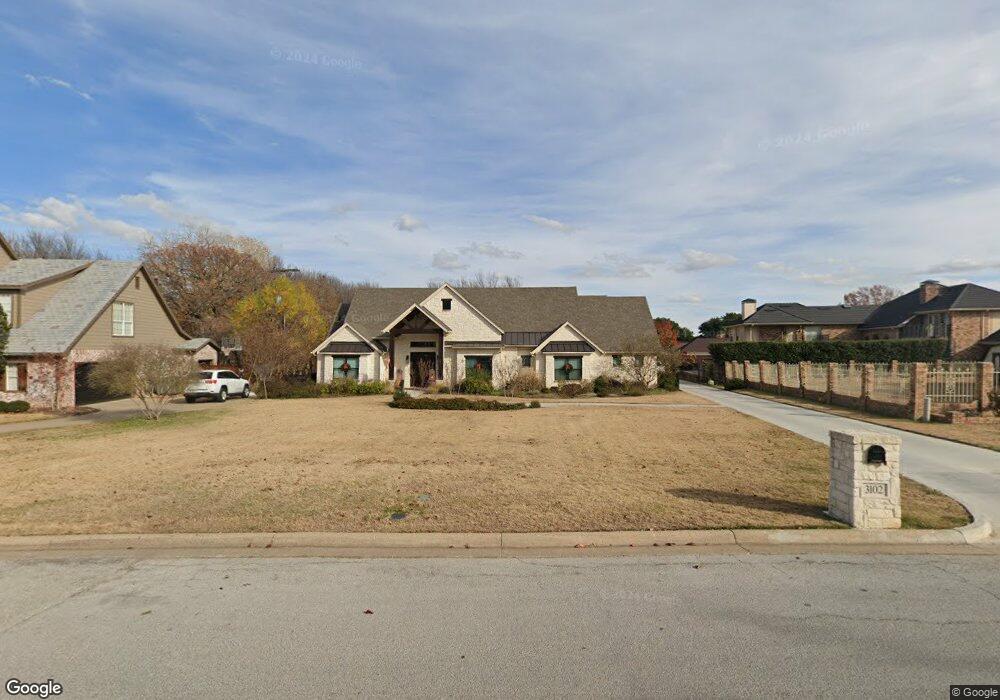 3102 Oakview Dr, Hurst, TX 76054 - photo 1