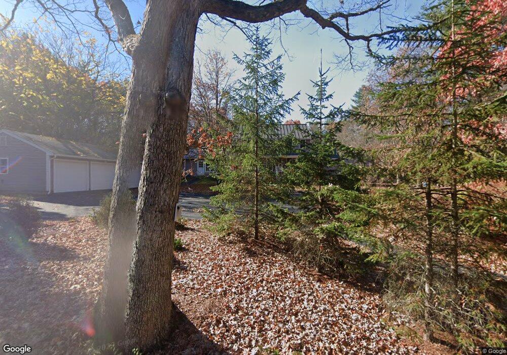 22 Kelley Rd, Londonderry, NH 03053 - photo 1