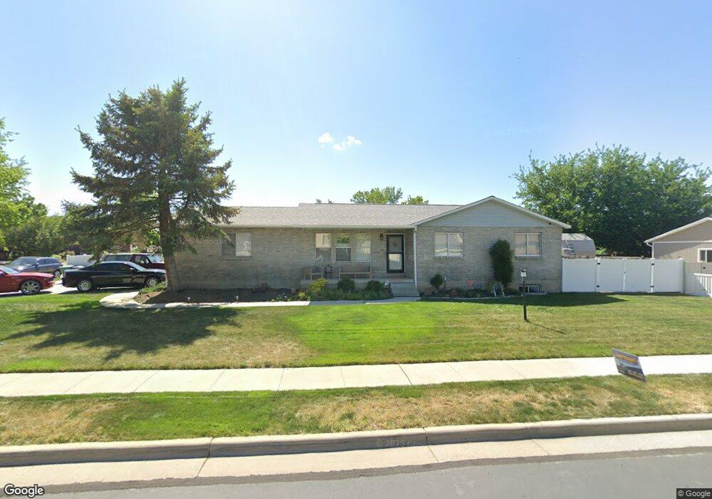 7612 S 3250 W, West Jordan, UT 84084 - photo 1