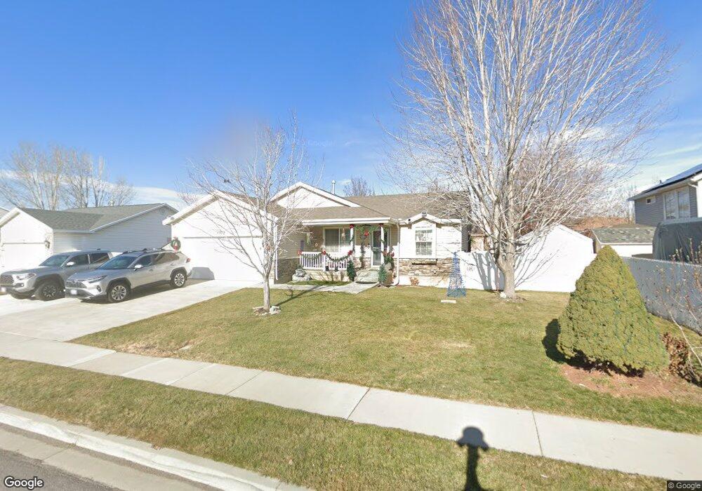 1322 Meadow Brook Ln, Lehi, UT 84043 - photo 1