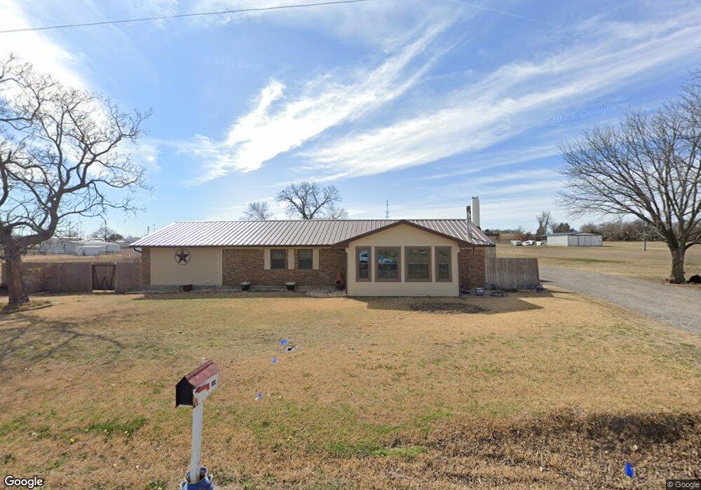 305 Lazy b Ln, Springtown, TX 76082 - photo 1