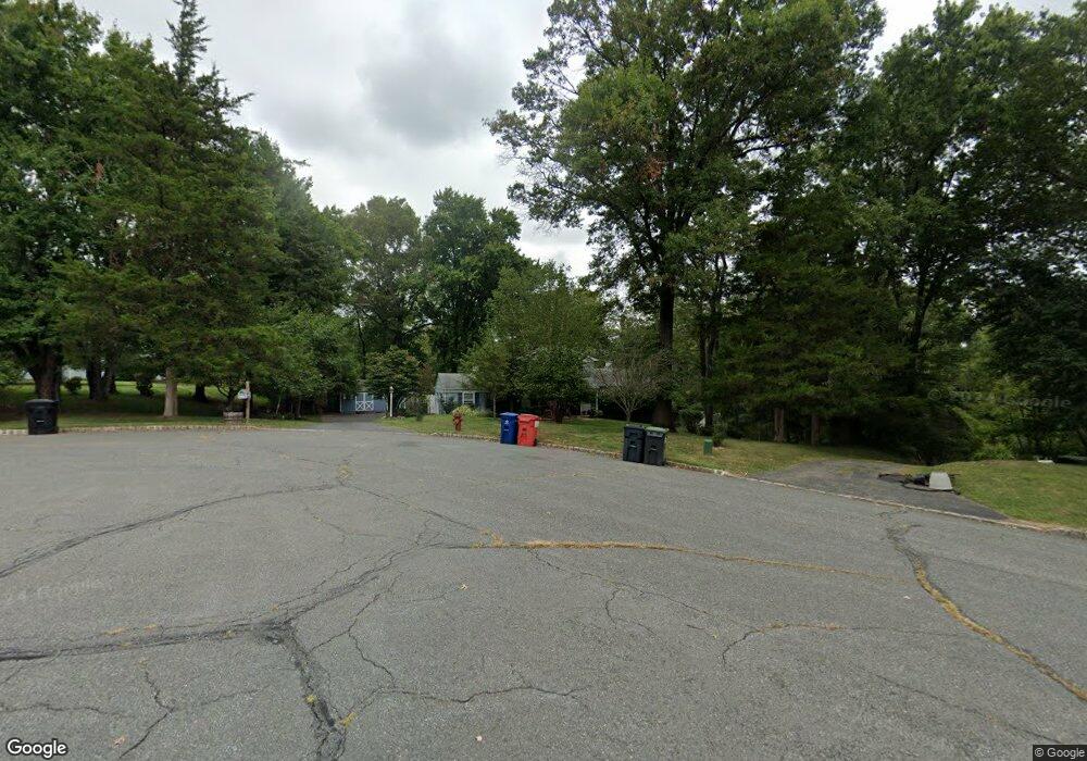 6 Hills Top Ct, Annandale, NJ 08801 - photo 1