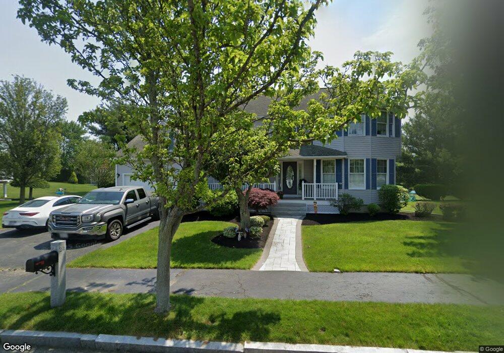 24 Sandra Rd, Peabody, MA 01960 - photo 1