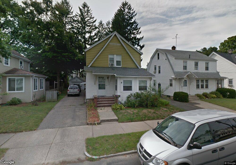 38 Meredith St, Springfield, MA 01108 - photo 1