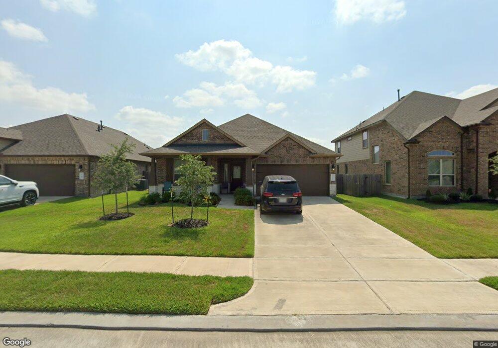 2705 S Galveston Ave, Pearland, TX 77581 - photo 1