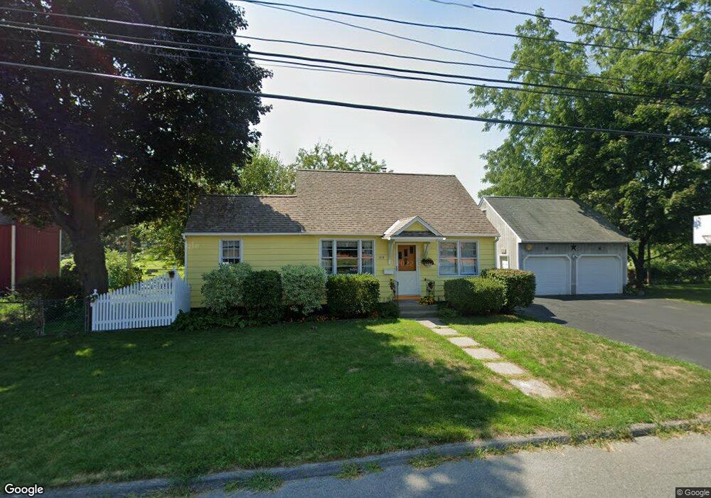 15 Albermarle Rd, Schenectady, NY 12302 - photo 1