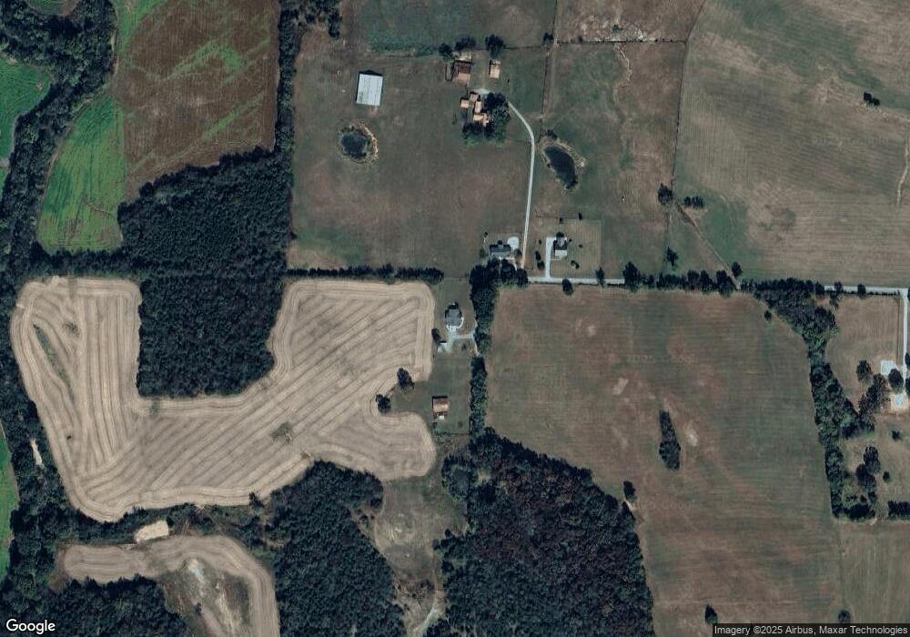 195 Barnett Rd, Shelbyville, TN 37160 - photo 1