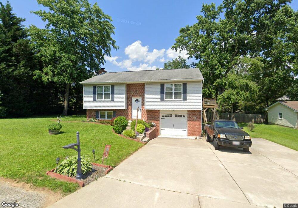 1715 Willis Dr, Halethorpe, MD 21227 - photo 1