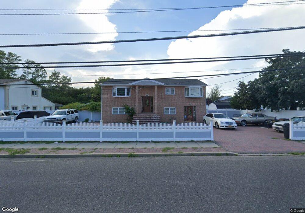 510 Albany Ave, Amityville, NY 11701 - photo 1