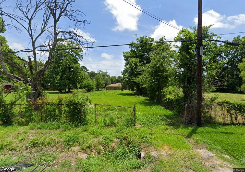 6618 Hoffman St, Houston, TX 77028 - photo 1