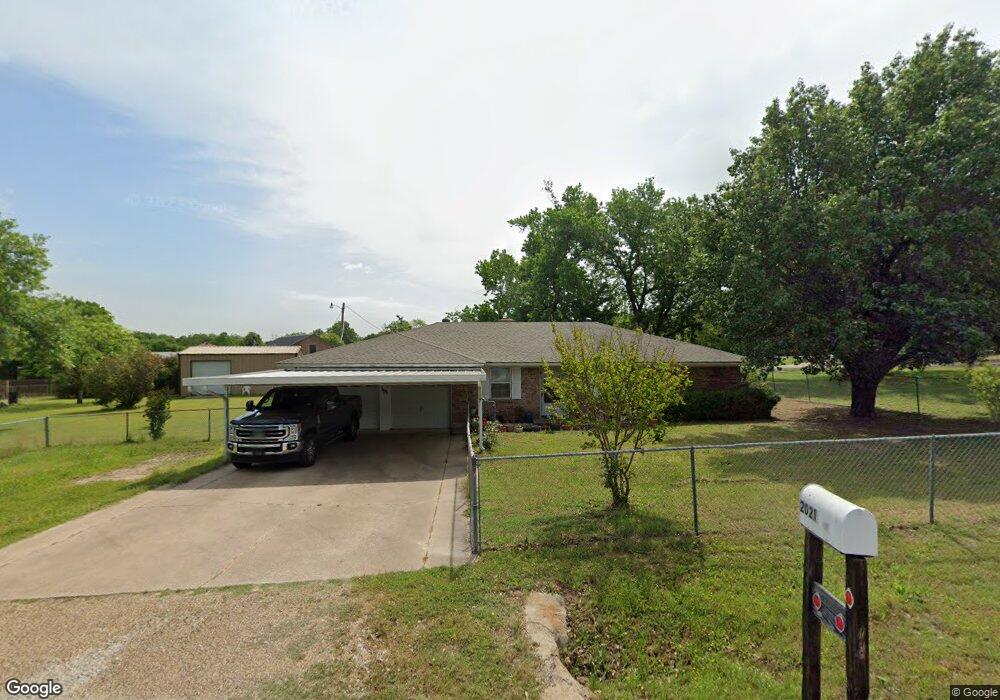 2021 Walter Smith Rd, Azle, TX 76020 - photo 1