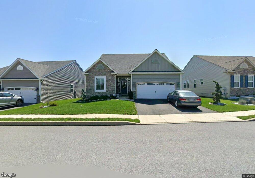 204 Mason Way, New Holland, PA 17557 - photo 1