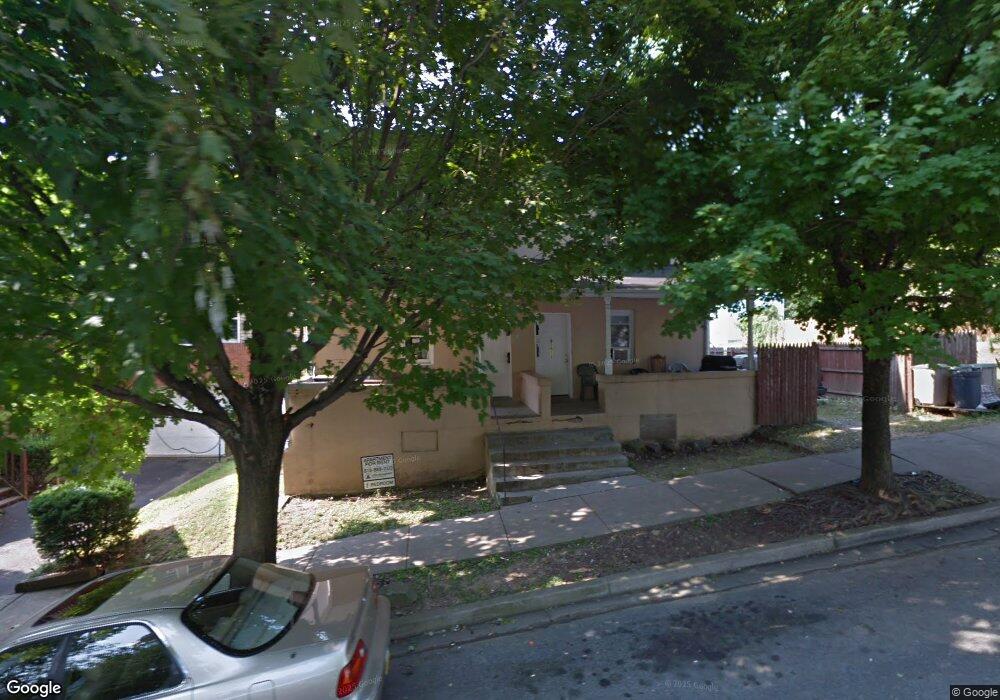 1612 E 9th St, Bethlehem, PA 18015 - photo 1