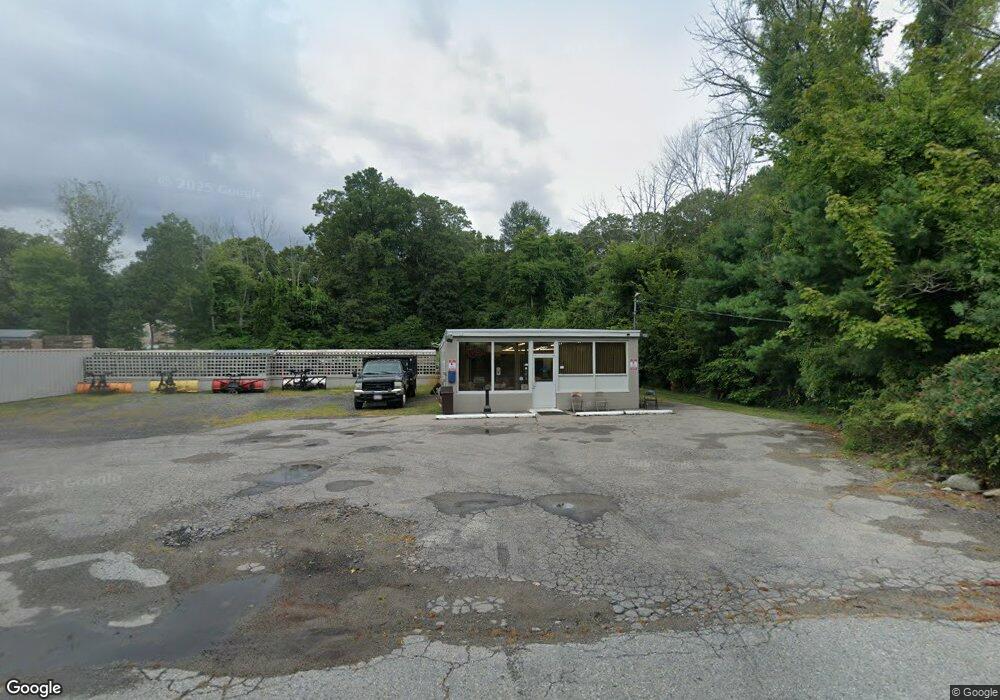 242 Anawan St, Rehoboth, MA 02769 - photo 1