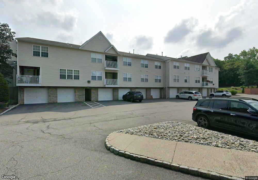 42 Parkside Ct, Wayne, NJ 07470 - photo 1