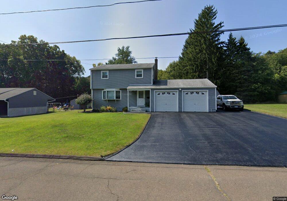 306 Hickory Cir, Middletown, CT 06457 - photo 1