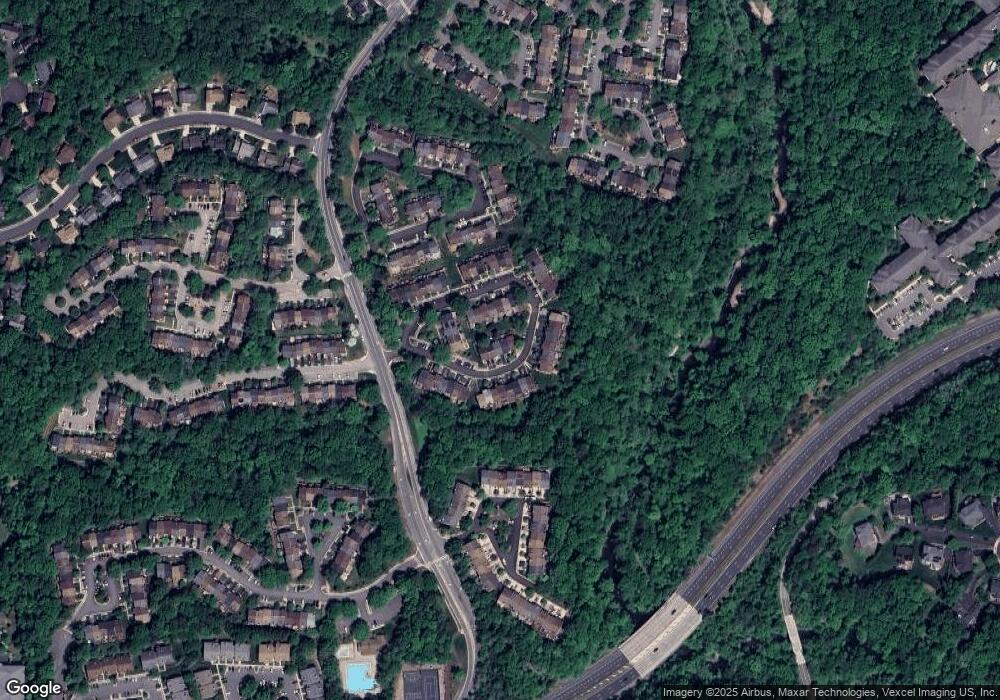 7773 Jewelweed Ct, Springfield, VA 22152 - photo 1