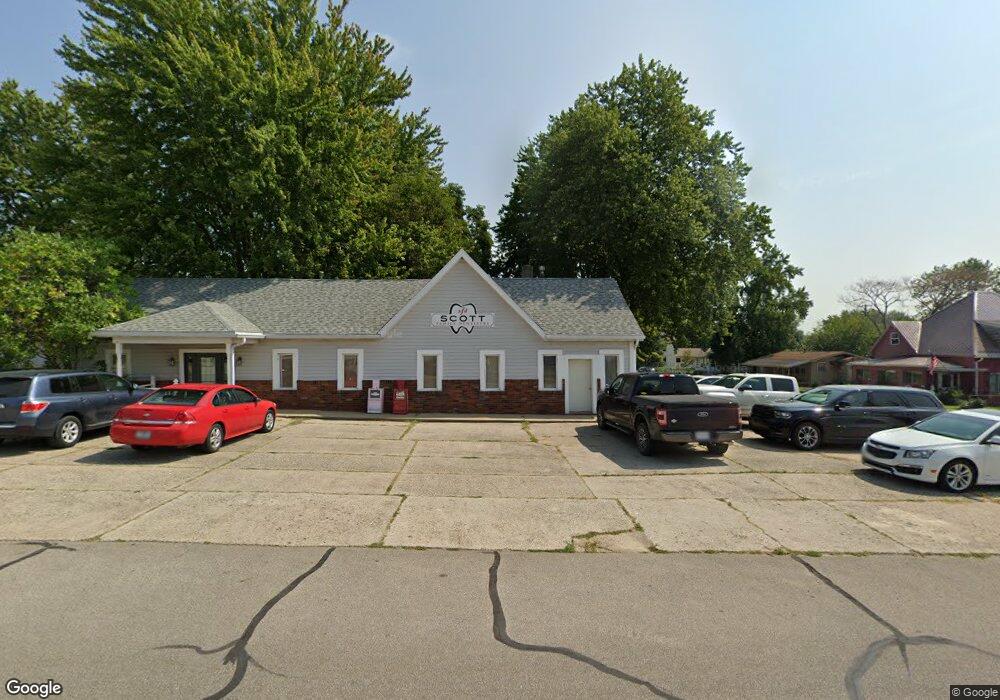 211 E 3rd St, Bicknell, IN 47512 - photo 1