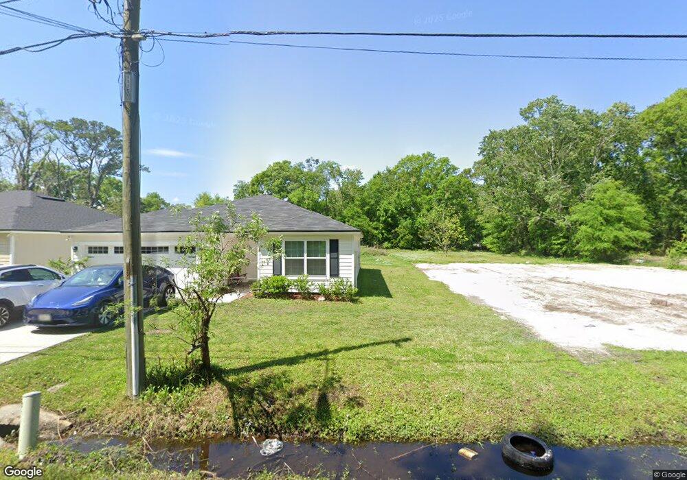 1176 Pangola Dr, Jacksonville, FL 32205 - photo 1